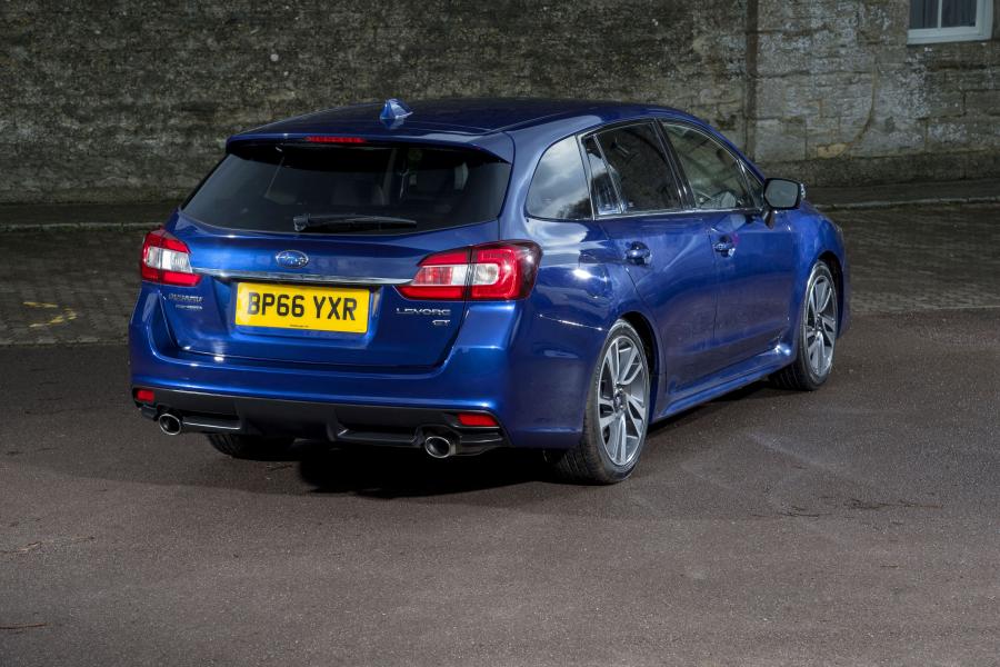  Subaru Levorg GT 2016 года  (UK) (фото 38 из 40)